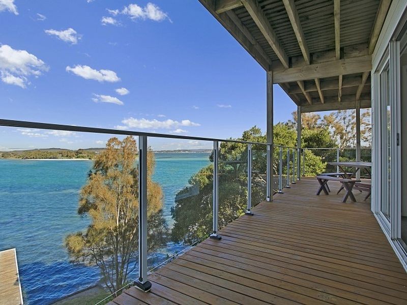 192 Marks Point Road, Marks Point NSW 2280