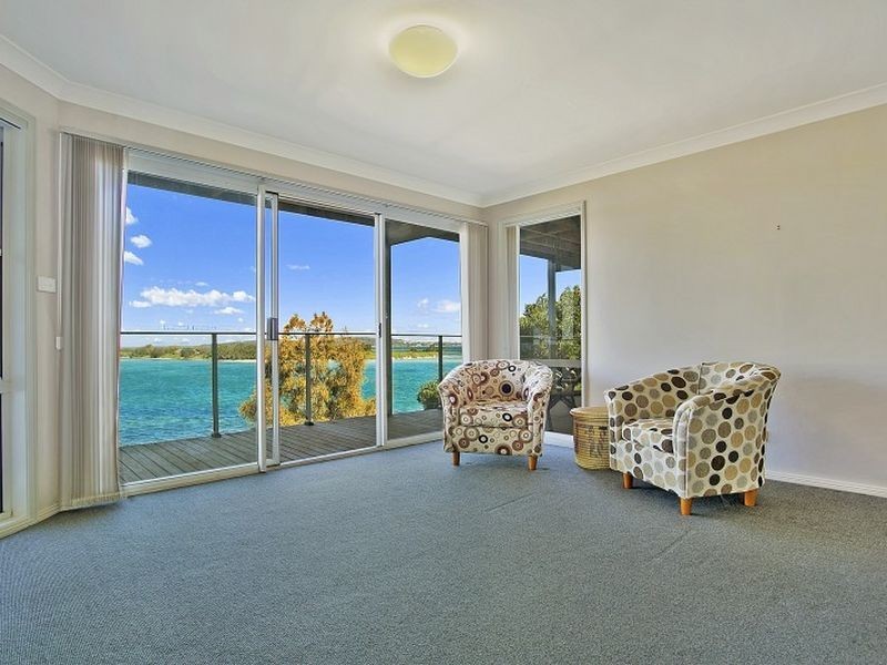 192 Marks Point Road, Marks Point NSW 2280