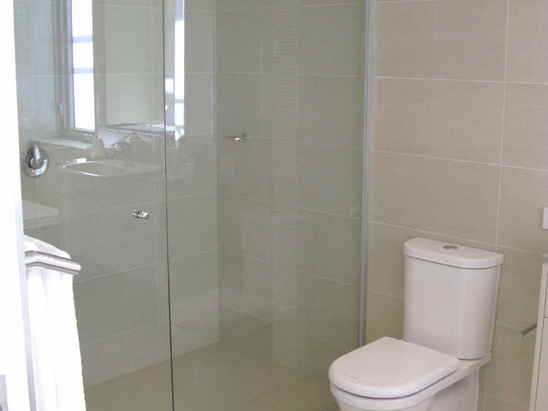 209 Cnr Sharp & Edgar Streets, Belmont NSW 2280