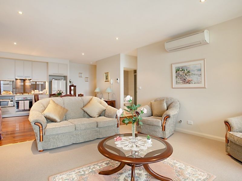 403/13 Cnr Sharp & Edgar Streets, Belmont NSW 2280