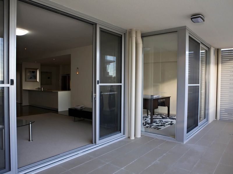 406 Cnr Sharp & Edgar Streets, Belmont NSW 2280