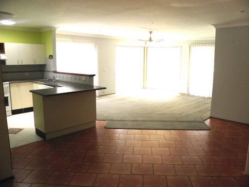 8 Saffron Avenue, Cardiff South NSW 2285