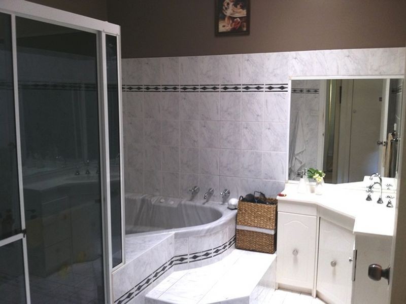 13 Orana Crescent, Adamstown Heights NSW 2289