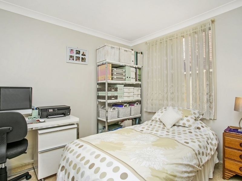 17 Palm Court, Warners Bay NSW 2282