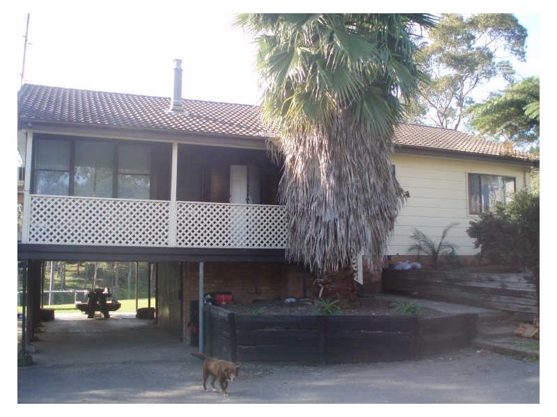 1 Royal Street, Warners Bay NSW 2282