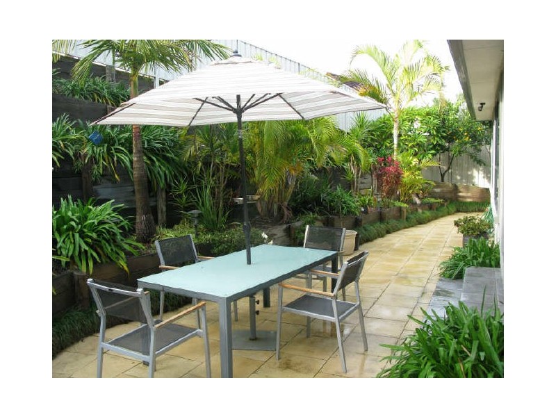 6 Sugarglider Court, Belmont NSW 2280