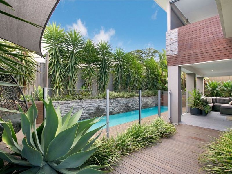 9 Franciska Close, Floraville NSW 2280