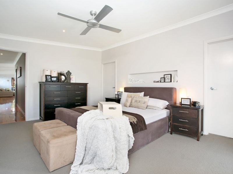 9 Franciska Close, Floraville NSW 2280