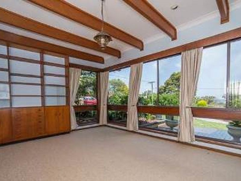 10 Aylward Street, Belmont NSW 2280
