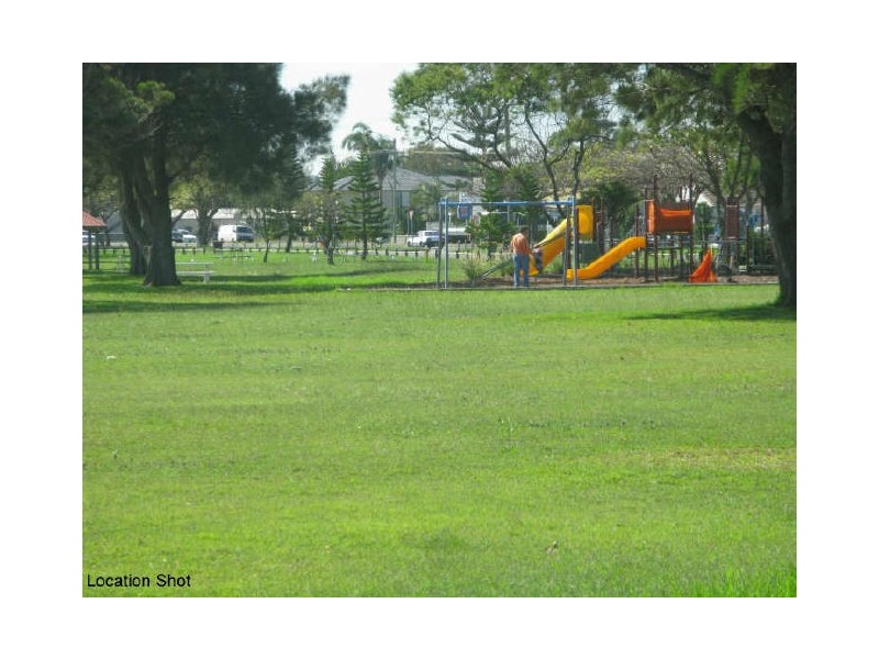 6 Paley Crescent, Belmont South NSW 2280