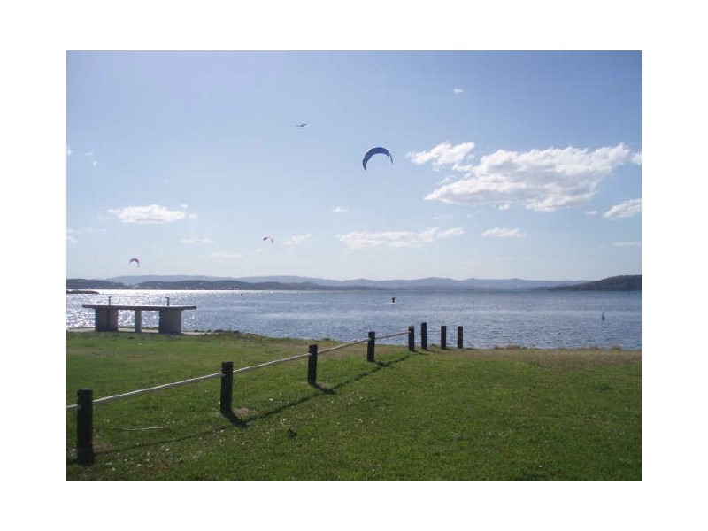 6 Paley Crescent, Belmont South NSW 2280