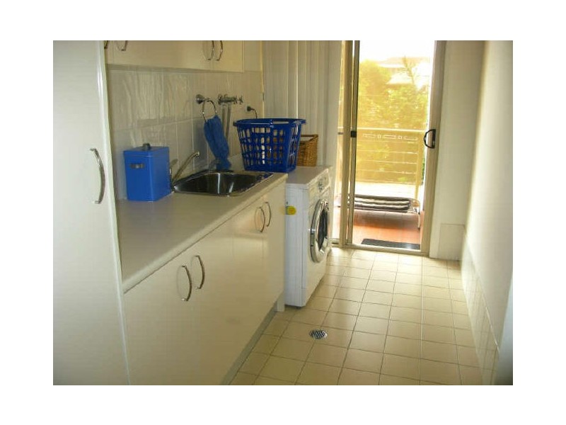 6 Paley Crescent, Belmont South NSW 2280