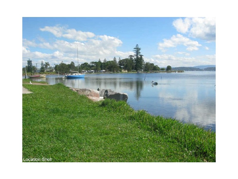 6 Paley Crescent, Belmont South NSW 2280