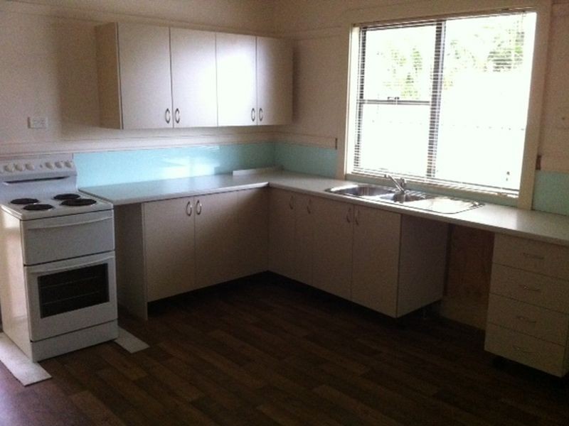 81 Marks Point Road, Marks Point NSW 2280