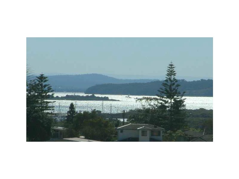 Caves Beach NSW 2281