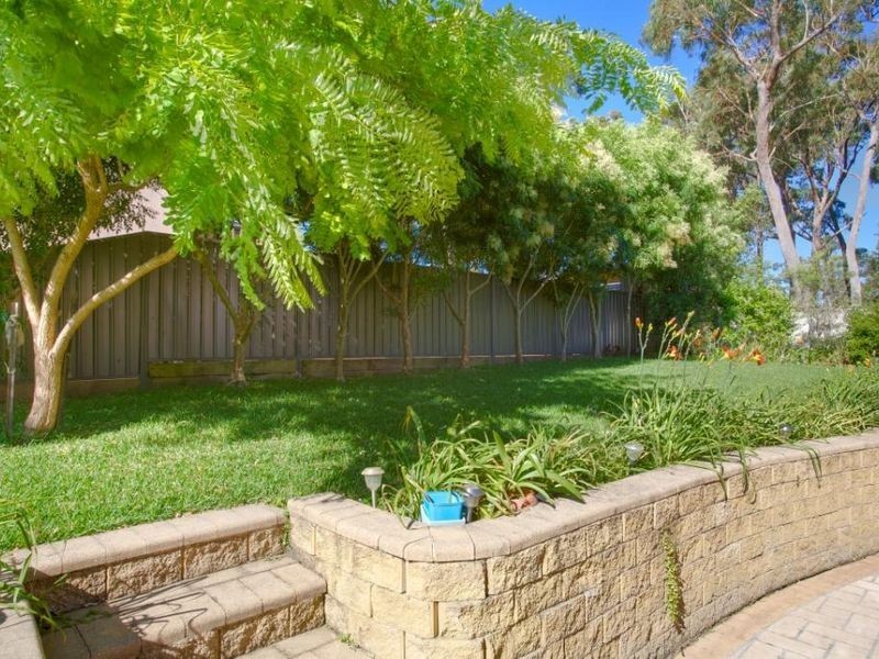 5 Brushtail Place, Belmont NSW 2280