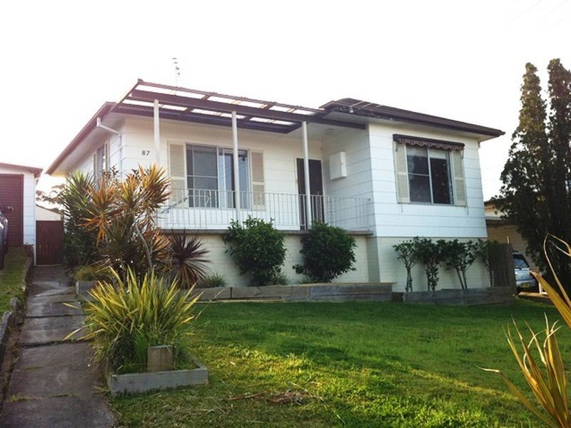 87 Old Belmont Rd, Belmont North NSW 2280