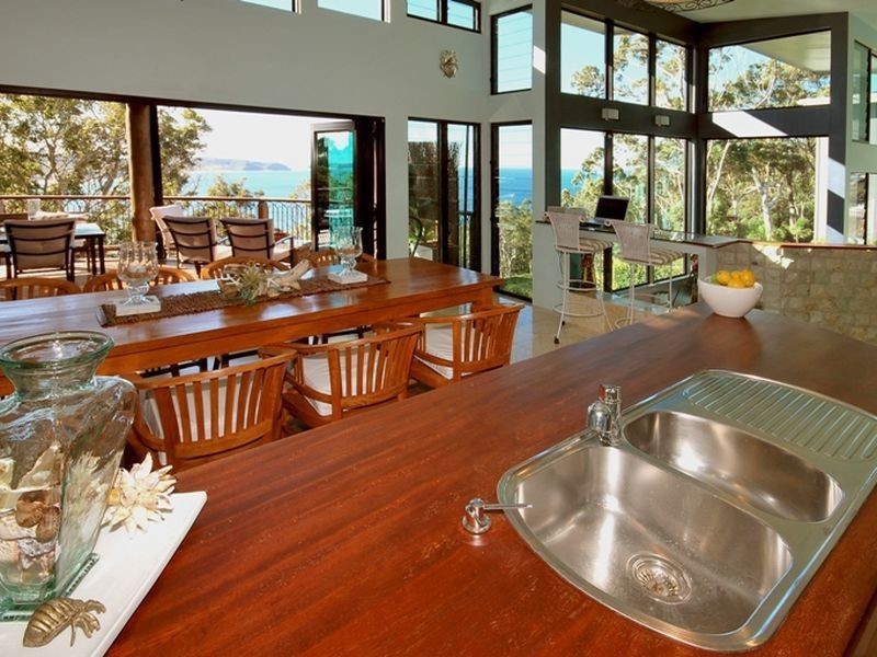 16 Debs Parade, Dudley NSW 2290