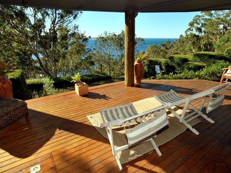 16 Debs Parade, Dudley NSW 2290