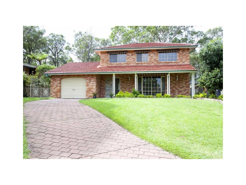 15 Fulmar Close, Mount Hutton NSW 2290