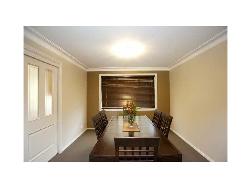 15 Fulmar Close, Mount Hutton NSW 2290