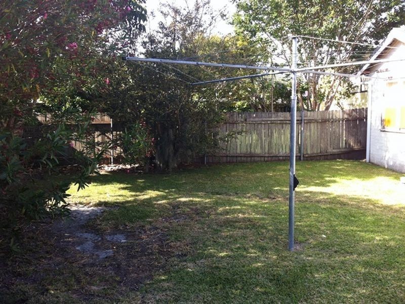 37 Henry Street, Belmont NSW 2280