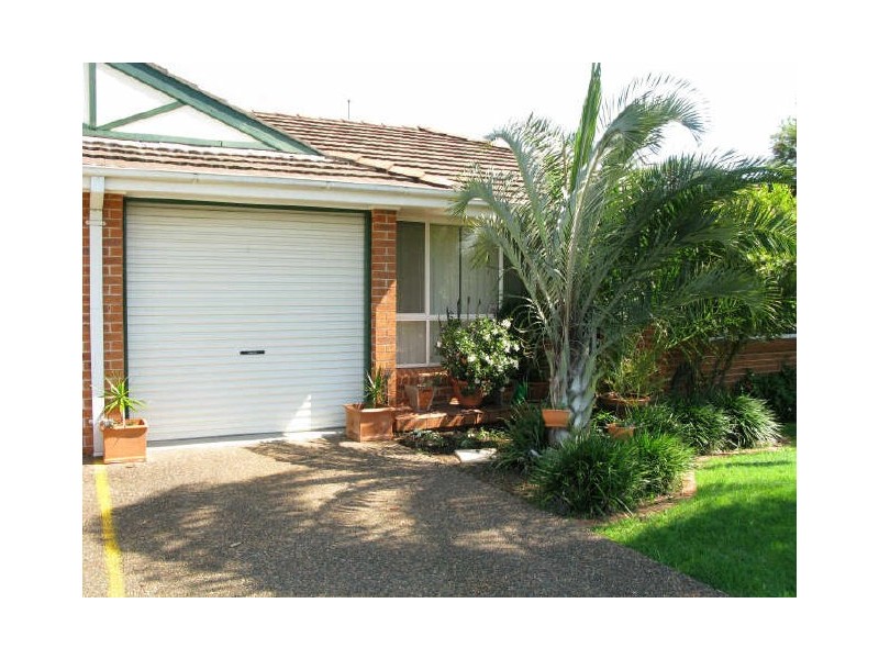 2/28 Emily Street, Marks Point NSW 2280
