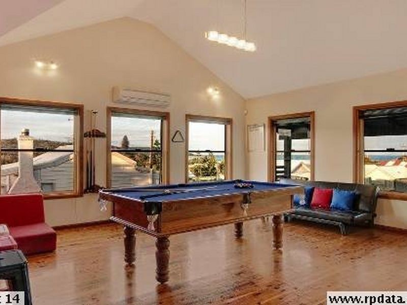 6 Clarke Street, Catherine Hill Bay NSW 2281