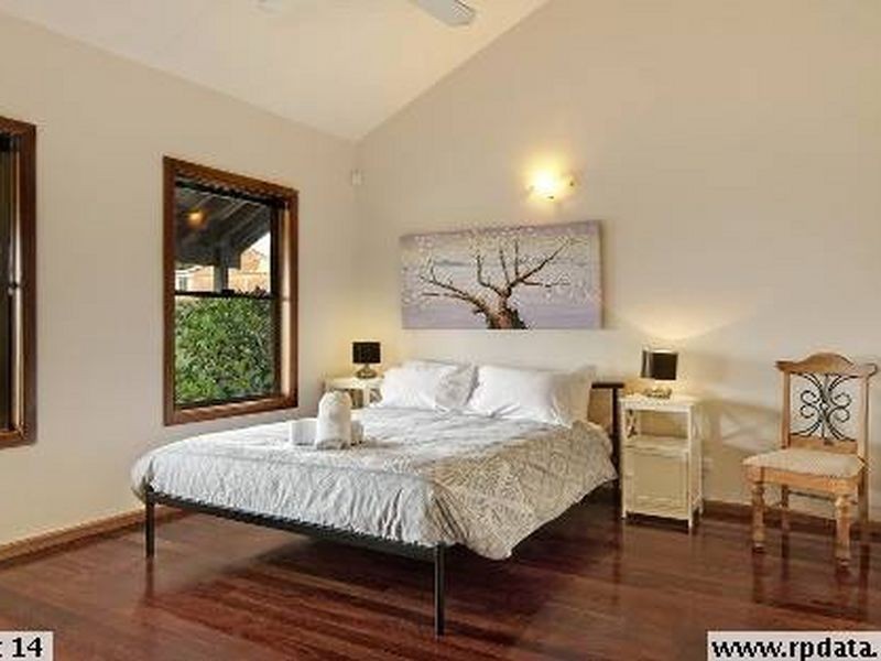 6 Clarke Street, Catherine Hill Bay NSW 2281