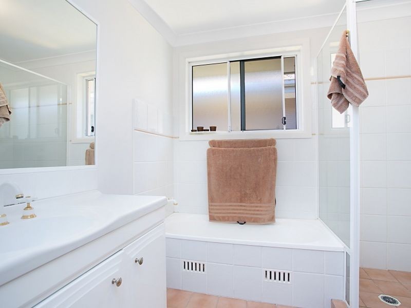 16/33-39 Haddon Crescent, Marks Point NSW 2280