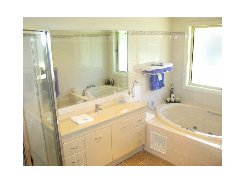 75 The Park Chase, Valentine NSW 2280