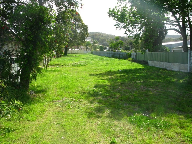 372 Pacific Highway, Belmont NSW 2280