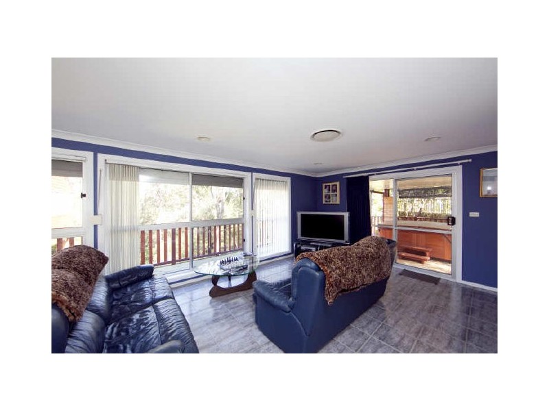 8 Coolac Close, Charlestown NSW 2290