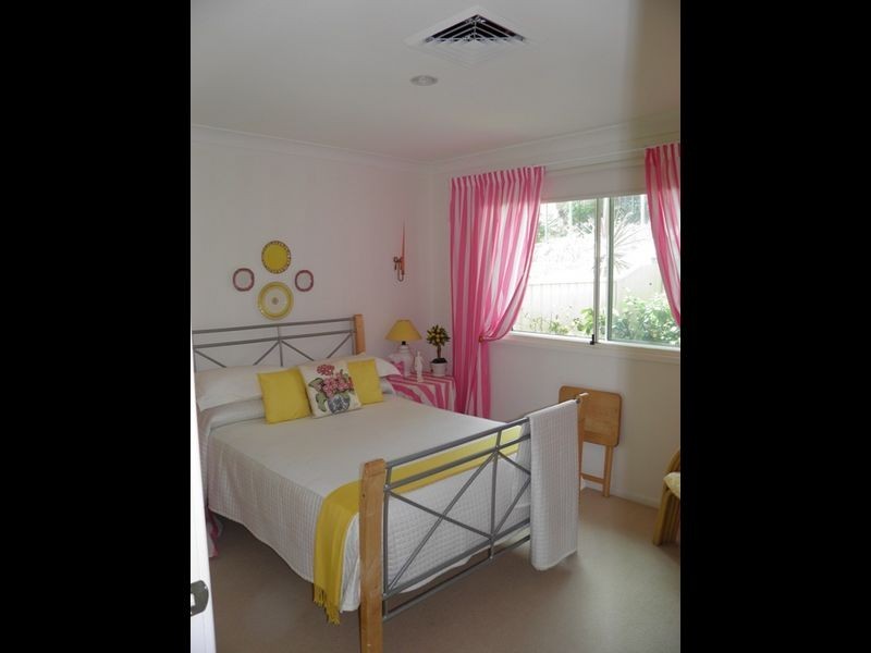 4/24 Bareki Road, Eleebana NSW 2282