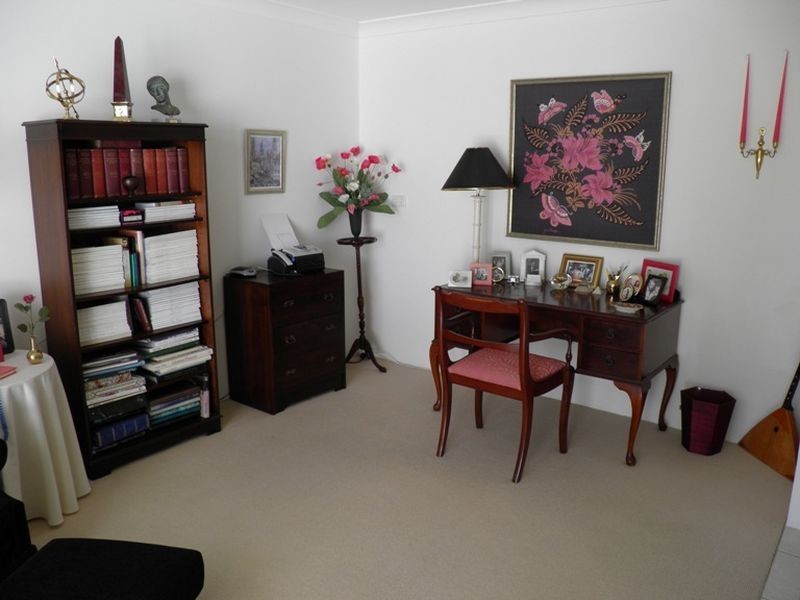 4/24 Bareki Road, Eleebana NSW 2282