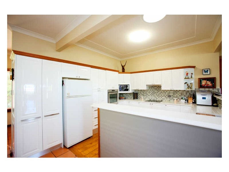 53 Walter Street, Belmont NSW 2280