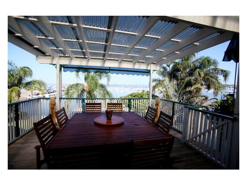 53 Walter Street, Belmont NSW 2280