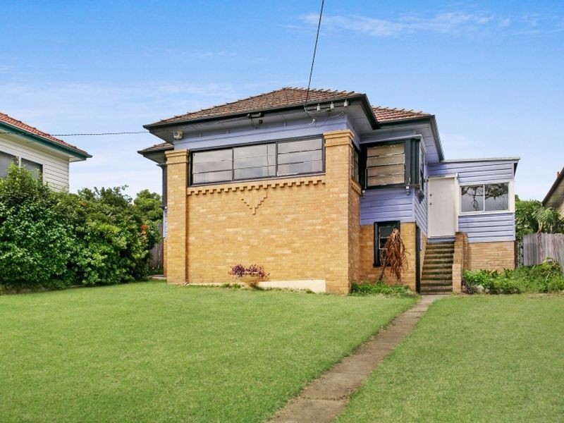 38 Vista Parade, Belmont NSW 2280