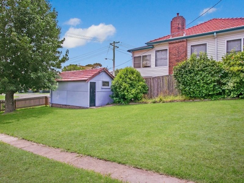 38 Vista Parade, Belmont NSW 2280