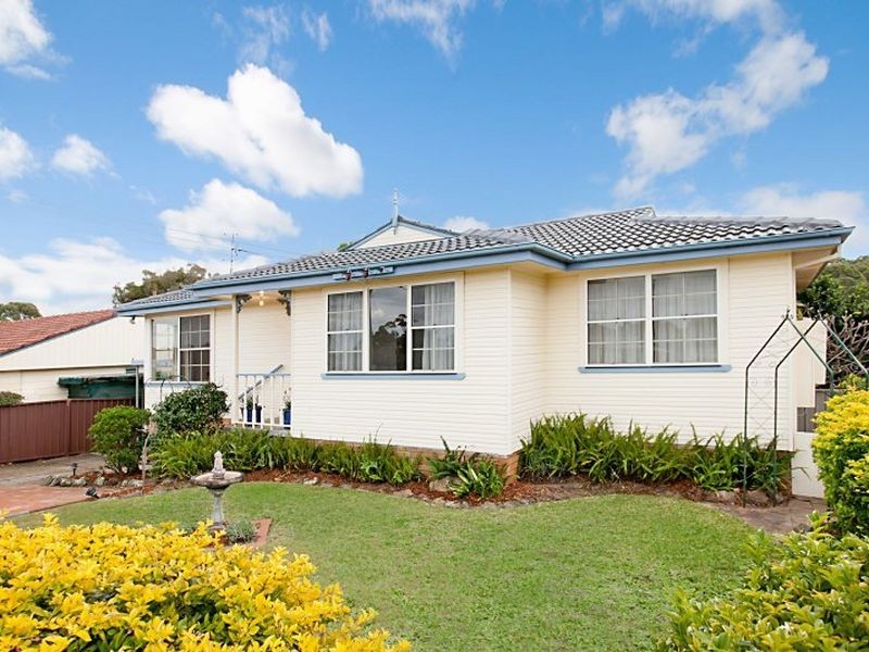 23 Old Belmont Road, Belmont North NSW 2280