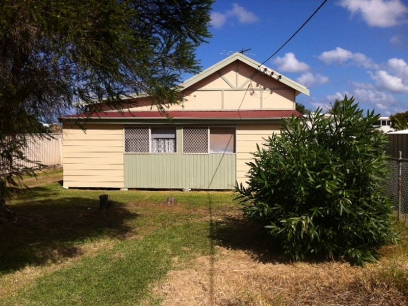 30 Crown Street, Belmont NSW 2280