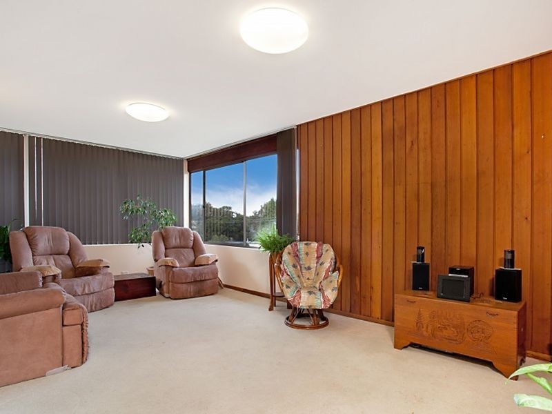 27 Greenwood Avenue, Belmont NSW 2280