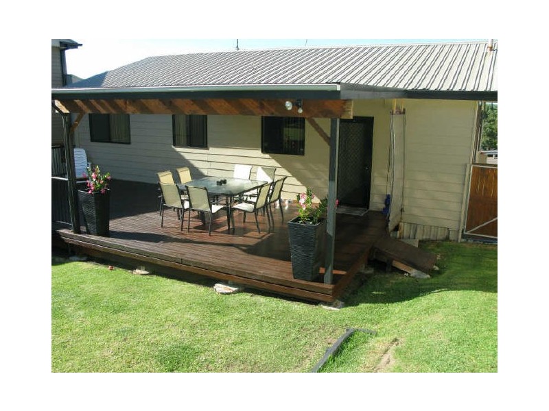 103 Wommara Avenue, Belmont North NSW 2280