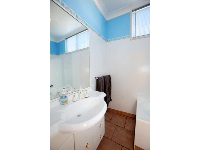 102 Marks Point Road, Marks Point NSW 2280