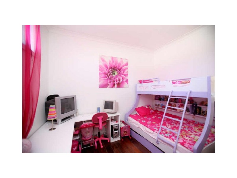 102 Marks Point Road, Marks Point NSW 2280