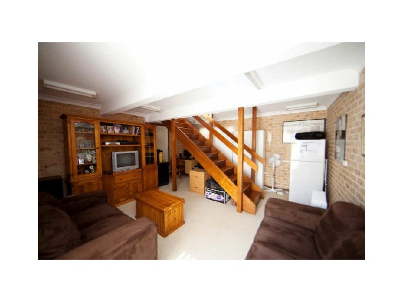 14 Piccadilly Close, Valentine NSW 2280