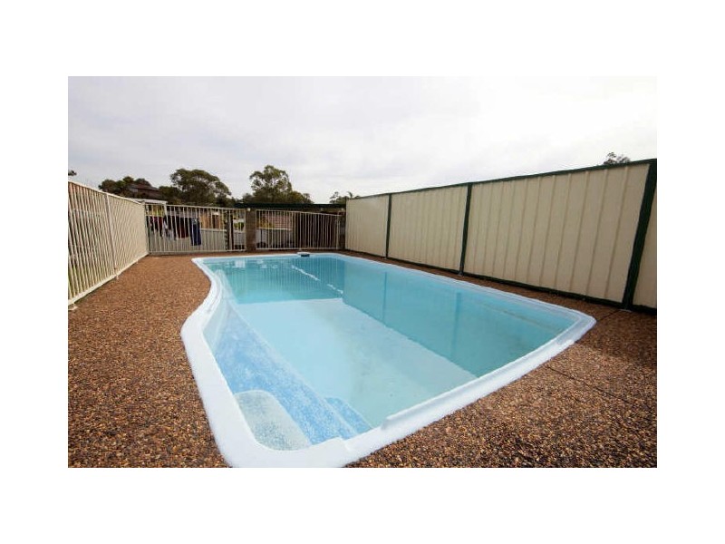 14 Piccadilly Close, Valentine NSW 2280