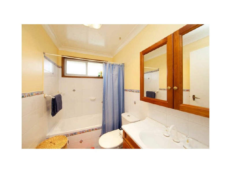 14 Piccadilly Close, Valentine NSW 2280