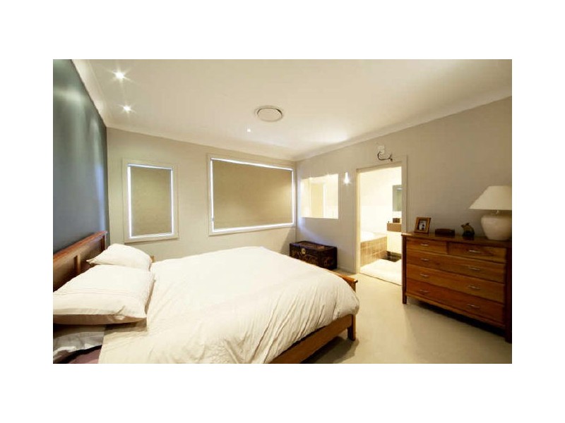 17 Heron Place, Belmont NSW 2280