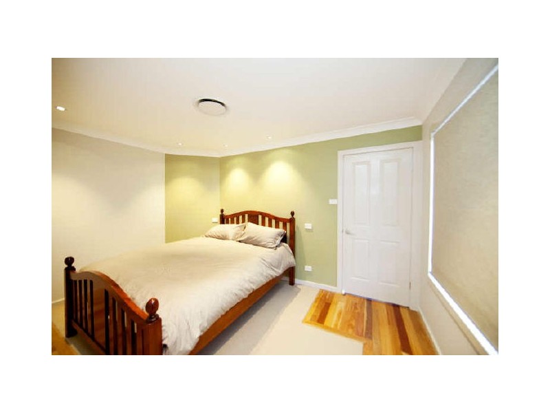 17 Heron Place, Belmont NSW 2280